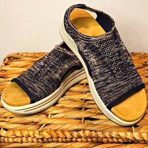 Remonte Soft Womens Navy & Tan Stretchy Comfort Open-Toe Shoes Sandals Sz.37 / 7